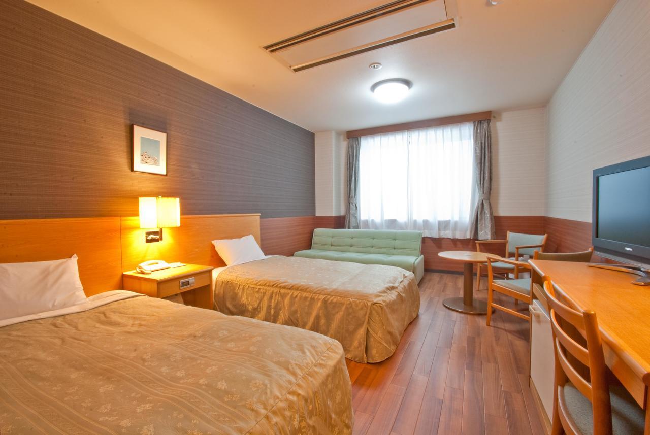 Hotel Familio Минаками Экстерьер фото